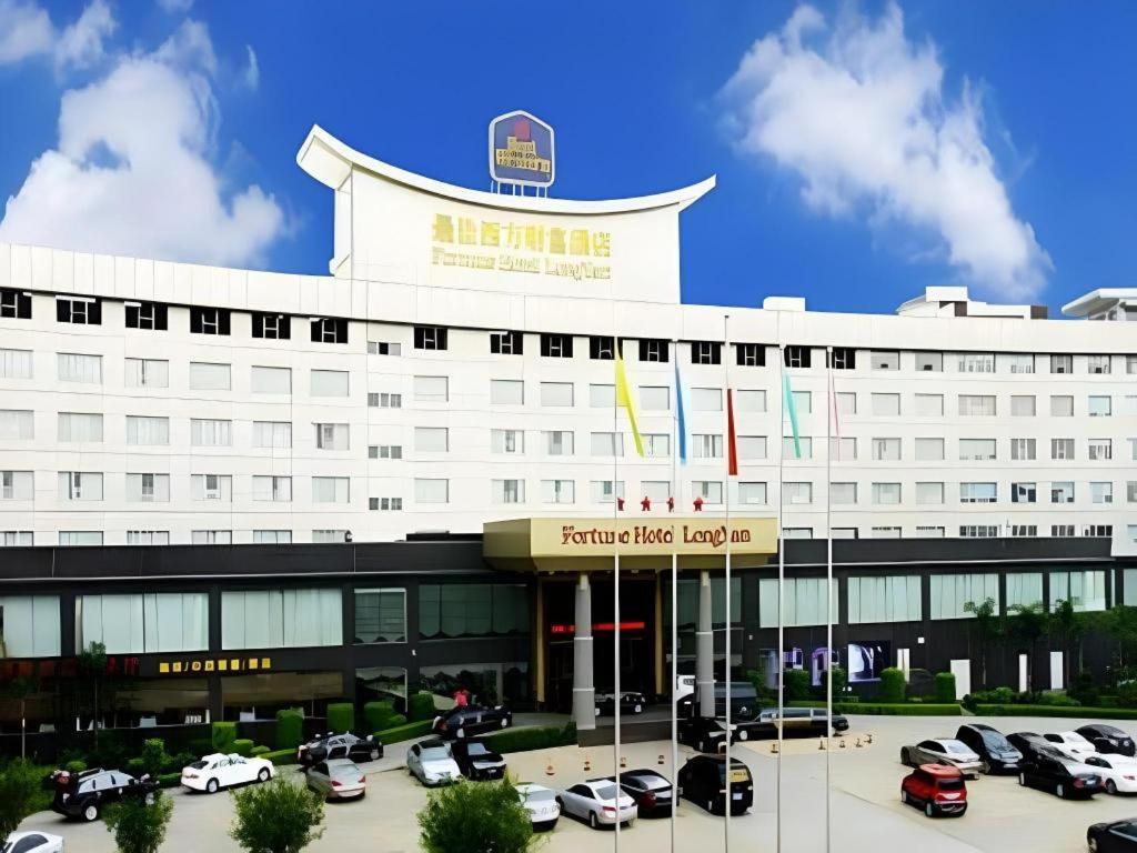 Fortune Hotel Лун'янь Екстер'єр фото
