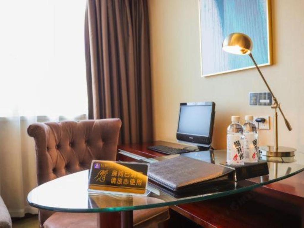 Fortune Hotel Лун'янь Екстер'єр фото