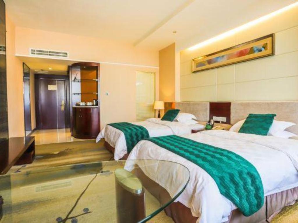 Fortune Hotel Лун'янь Екстер'єр фото