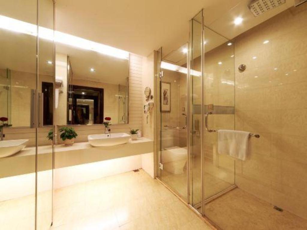 Fortune Hotel Лун'янь Екстер'єр фото