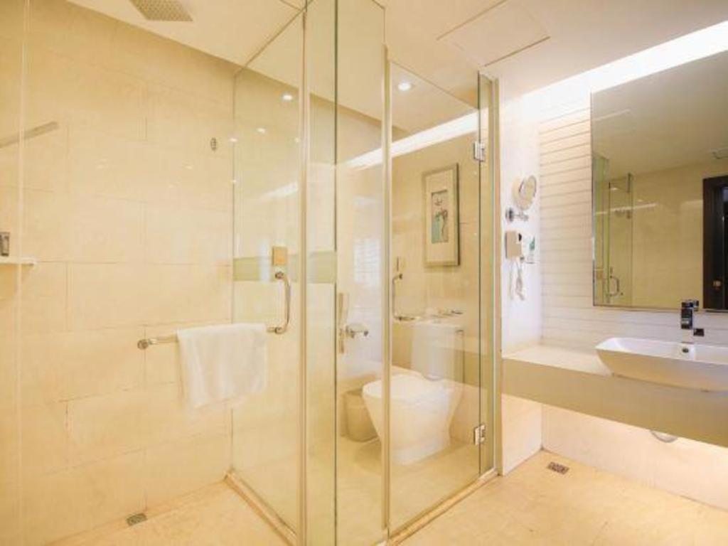 Fortune Hotel Лун'янь Екстер'єр фото